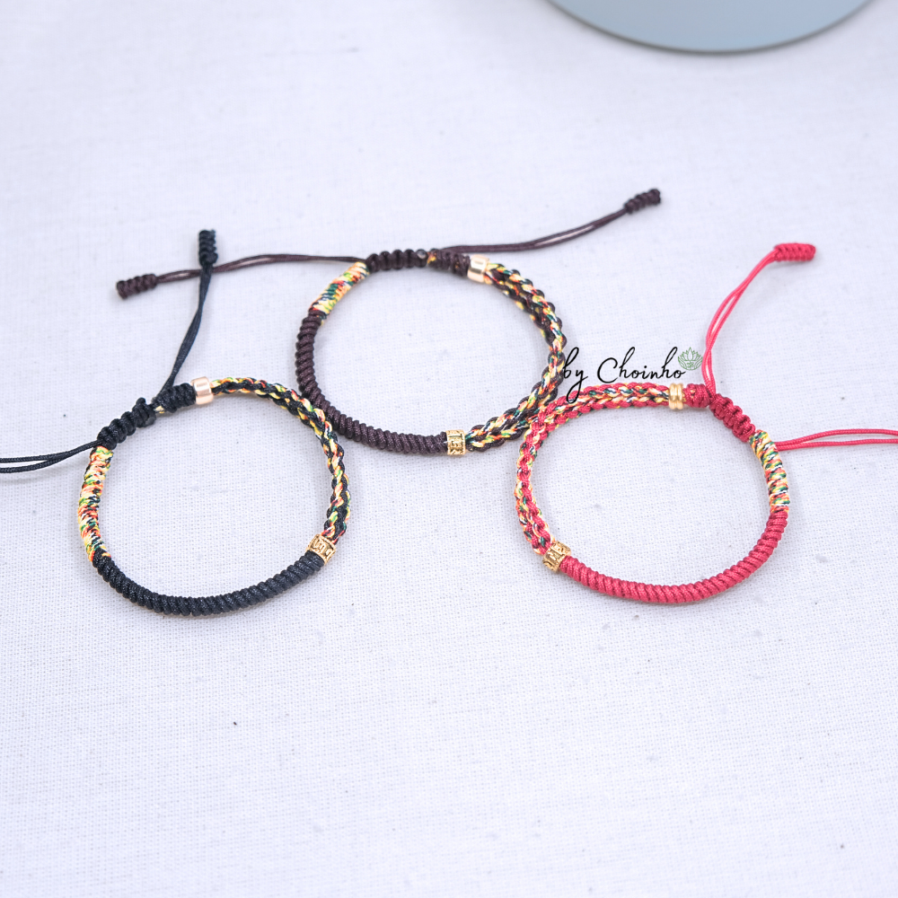 Vòng tay ngũ sắc dây tết đủ màu xinh xắn, phối charm Omani - Chồi Nhỏ 3 Vòng tay ngũ sắc dây tết đủ màu xinh xắn, phối charm Omani - Chồi Nhỏ - Ảnh 3