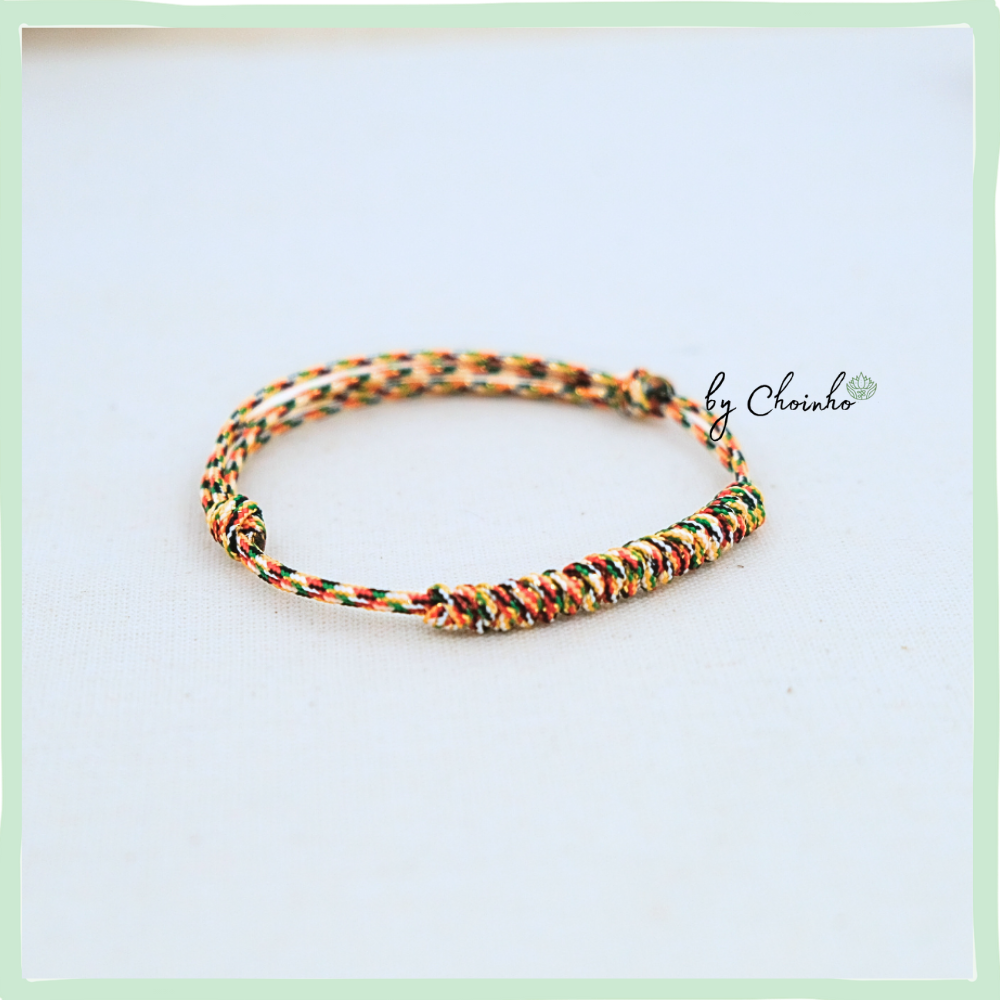 Vòng tay ngũ sắc thắt 18 nút kim cang | dây ngũ sắc vàng ánh kim 1.5mm | freesize tay nam | Chồi Nhỏ 5 Vòng tay ngũ sắc thắt 18 nút kim cang | dây ngũ sắc vàng ánh kim 1.5mm | freesize tay nam | Chồi Nhỏ - Ảnh 5