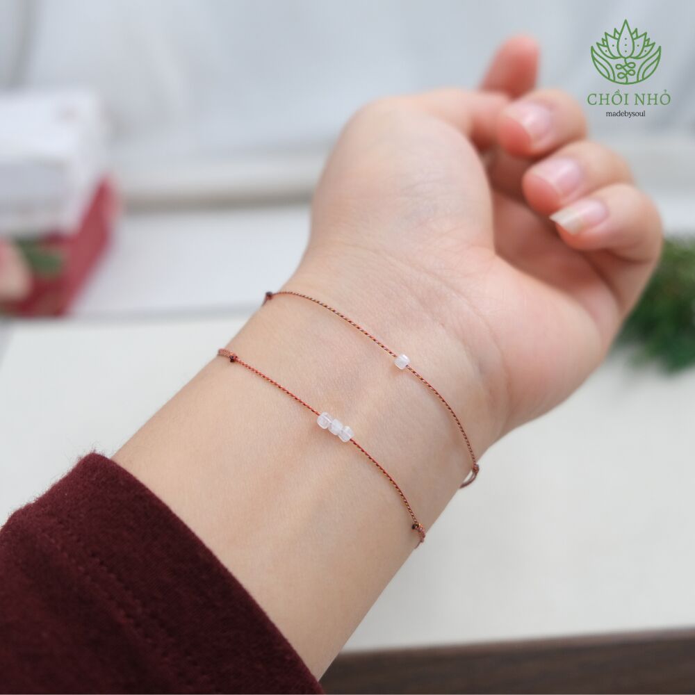 Vòng chỉ ngũ sắc siêu mảnh mix đá tự nhiên thạch anh trắng lập phương| Chồi Nhỏ| Fressize tay/chân 1 Vòng chỉ ngũ sắc siêu mảnh mix đá tự nhiên thạch anh trắng lập phương| Chồi Nhỏ| Fressize tay/chân